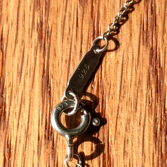 Tiffany & Co. Daisy key and chain. - Picture 3 of 6